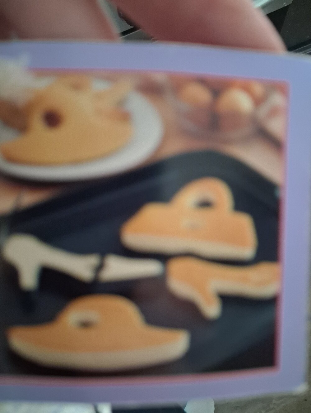 William Sonoma 2005 Fashion plate Set Of 3 PANCAKE MOLDS METAL HEEL, BAG AND HAT